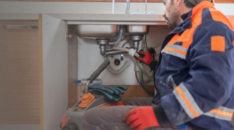 Descale Tankless Water Heater in Brook, IN